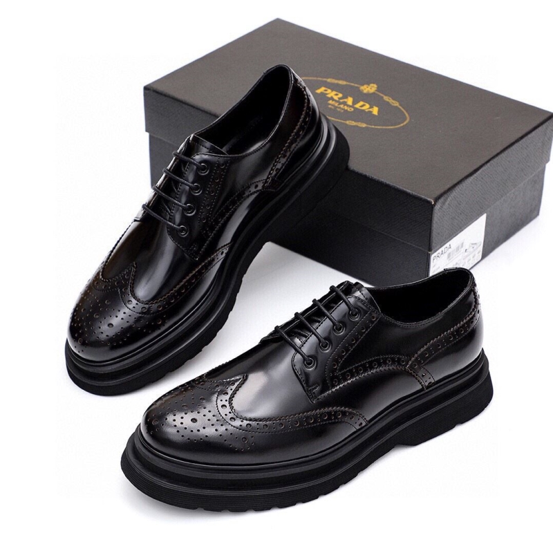 Pra*a leather shoes